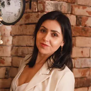 Кристина Высочинова Психолог, ведический астролог, психосоматолог, коуч, автор марафонов 